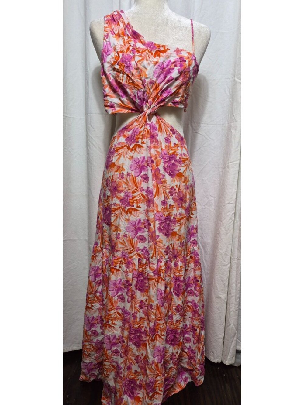 Mika & Gala Lillywhyt XL Floral Tropical Vacation Date Dinner Event Maxi Dress
